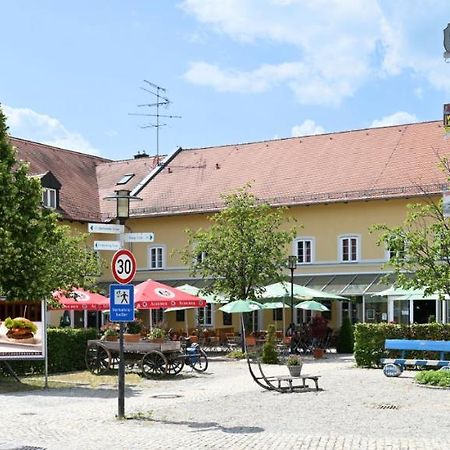 Hotel Zum Alten Wirt Langenbach  Exterior photo